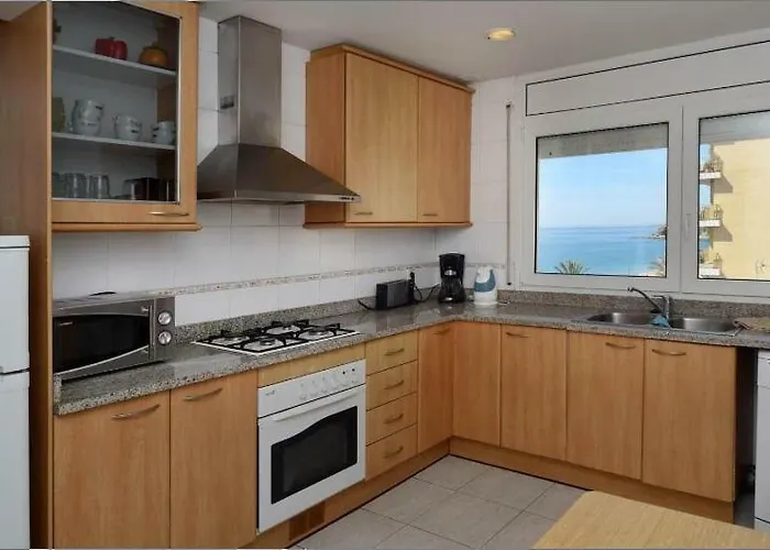 Ima Apartment *